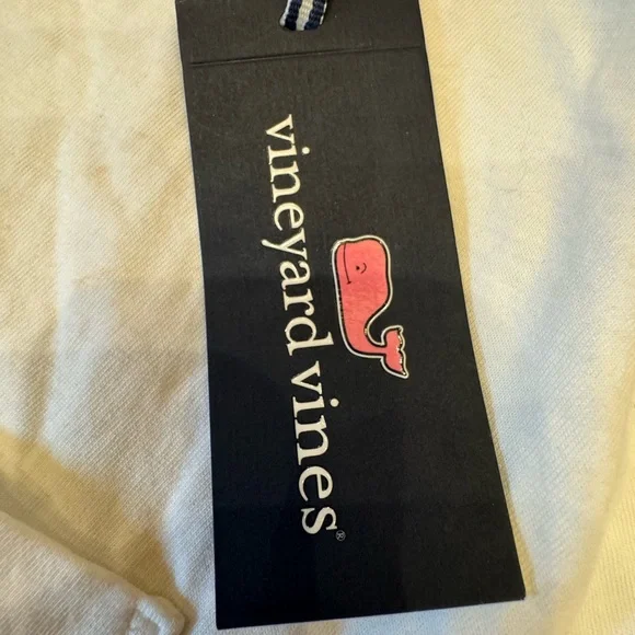 NWT Vineyard Vines White Short Sleeve Tee Size M - Picture 3 of 9